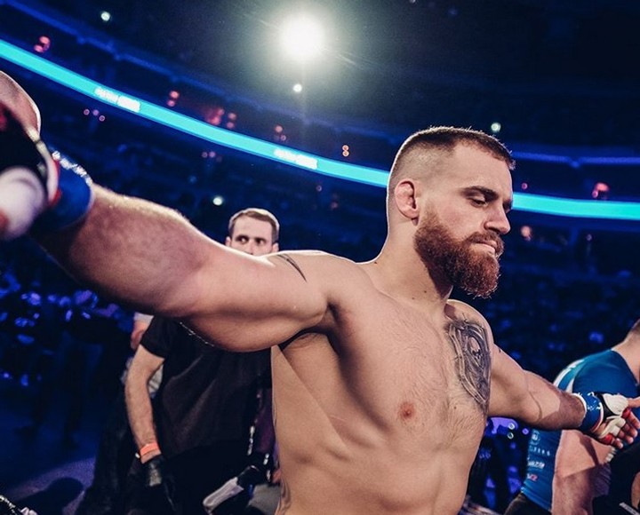 Atlét sa oprel do MMA, známy bojovník vrátil úder